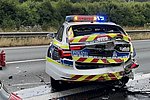 Schwerer Unfall auf der A61 bei Laudert: Fahrzeug kracht in Polizeistreifenwagen, Fahrer verletzt