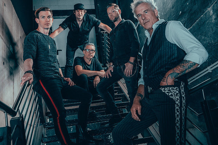 UNIVERSUM 25 mit neuem Hammeralbum