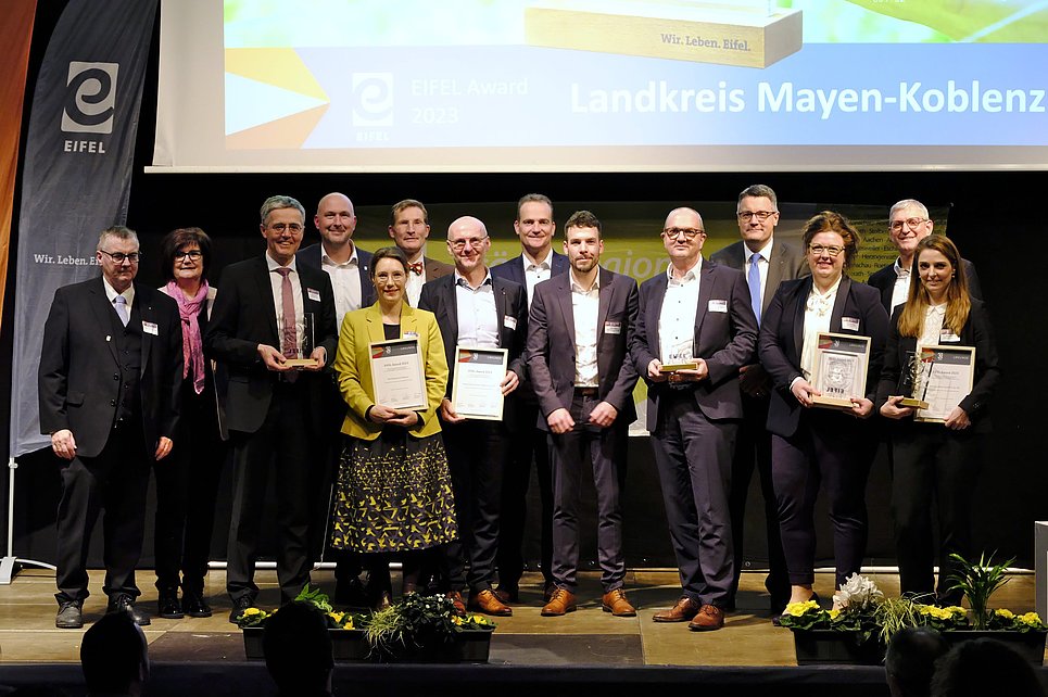 EIFEL Award: Kreissparkasse Mayen für Nachhaltigkeit ausgezeichnet