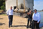 Niedriger Rheinpegel gibt Schätze frei