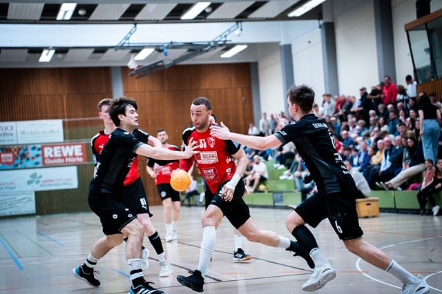 Vallendarer Löwen starten Oberliga-Saison mit hart erkämpftem Sieg gegen HSG Eckbachtal
