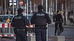Symbolbild: echte Polizeibeamte