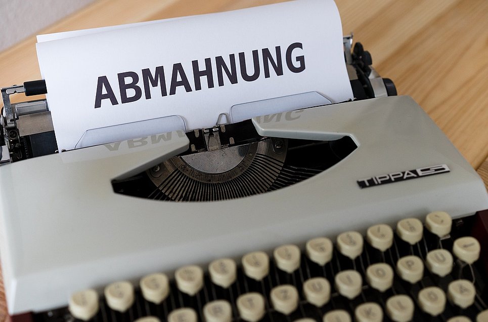 Illegales Filesharing: Umgang mit Abmahnung, Rechtsfolgen und Risiken