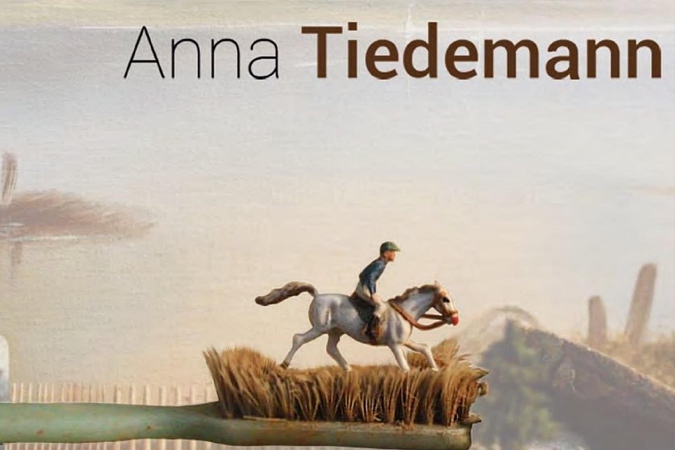 Am Sonntag, den 16. April findet um 10:300 Uhr im Theater Lahnstein die vernissage der Ausstellung "Waste" von Anna Tiedemann statt. 