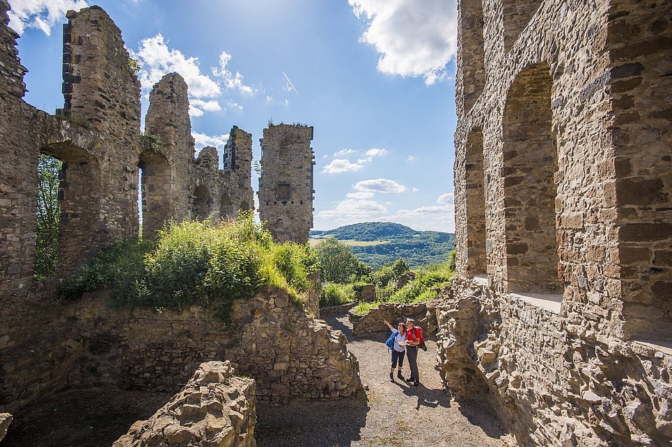 Erlebnisführung auf Burg Olbrück am 24. Juni