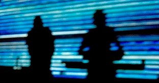 Das Mephisto in Koblenz ist stolz, am Freitag ab 19:30 Uhr eine einmalige Live-Show des dub-durchtränkten Duos "Pitch Black" aus Aotearoa (Neuseeland) mit Unterstützung von DJ G.I.D. (Groovalistic) zu präsentieren.