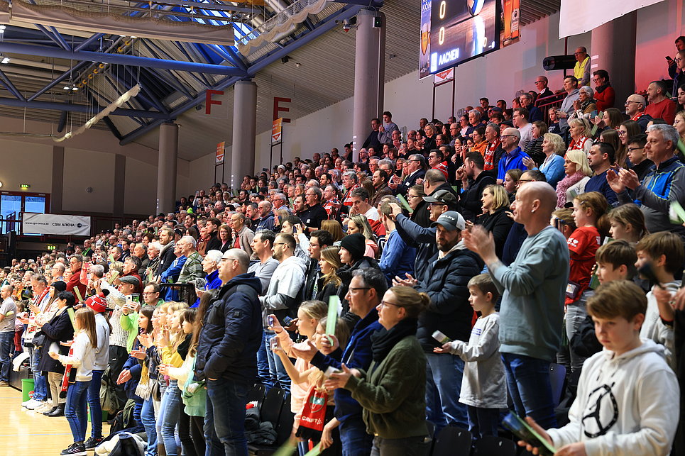1. Volleyball-Bundesliga: Zuschauerrekord für Deichstadtvolleys in der CGM-Arena
