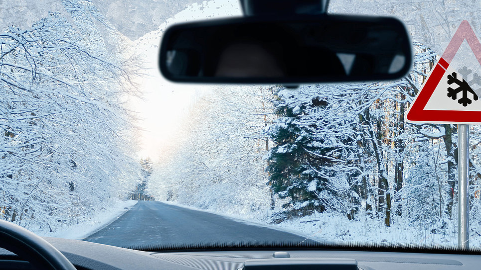 Wintercheck und Batterietest beugen Autopannen vor
