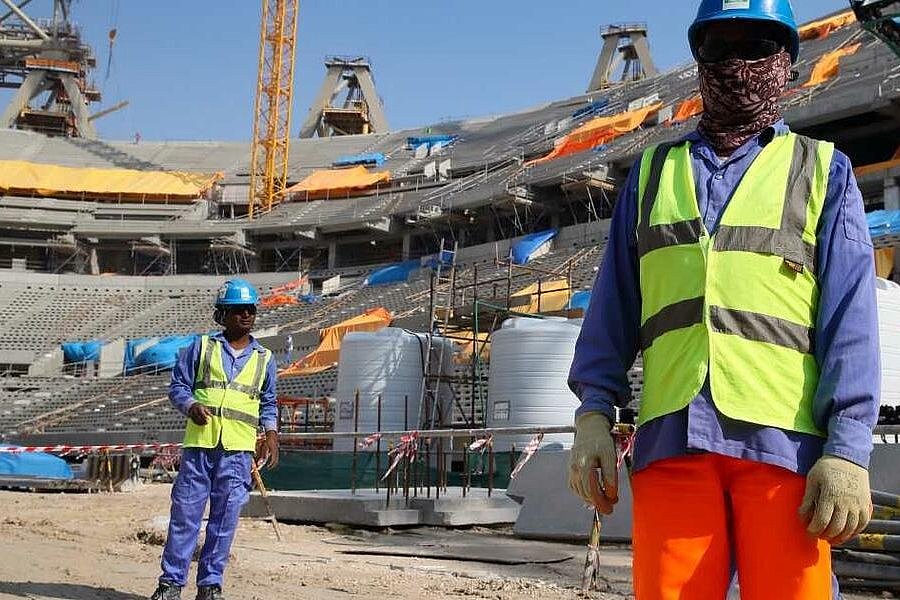 Insgesamt starben über 6500 migrantische Gastarbeiter in Katar seit der Vergabe der WM