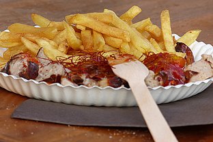 Currywurst-und-Schoko-Festival in Neuwied: Wettbewerb für die meisten Currywürste
