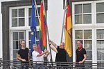 Rathaus Koblenz hisst Regenbogenflagge anlässlich des Christopher Street Day