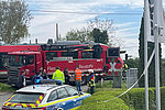 Verkehrsunfall zwischen Regionalbahn und LKW in Thür - Rettungsdienst und Polizei im Einsatz