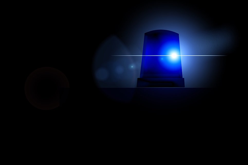 Neuwied: 74-Jähriger verletzt nach Kollision mit PKW