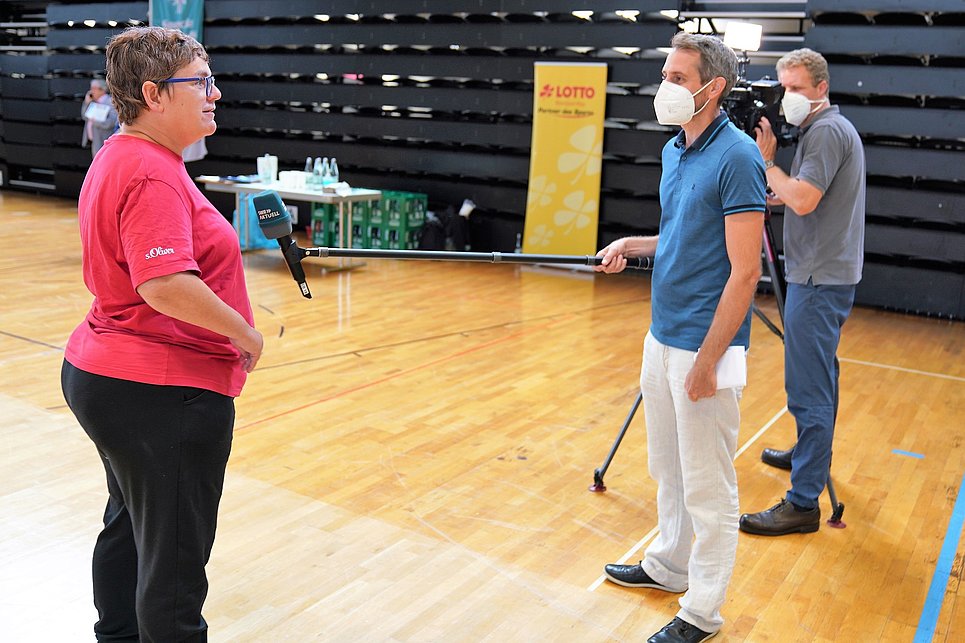 Tanja Dötsch als gefragte Interviewpartnerin