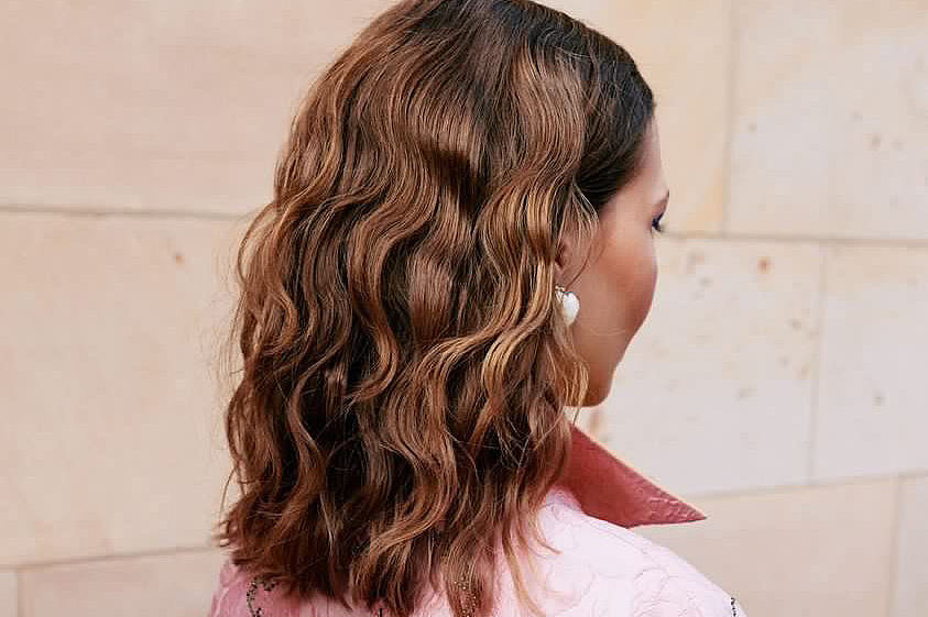 Gespräch mit Vanessa Schwarzer: Die Kunst des Hairstylings auf der Berlin Fashion Week