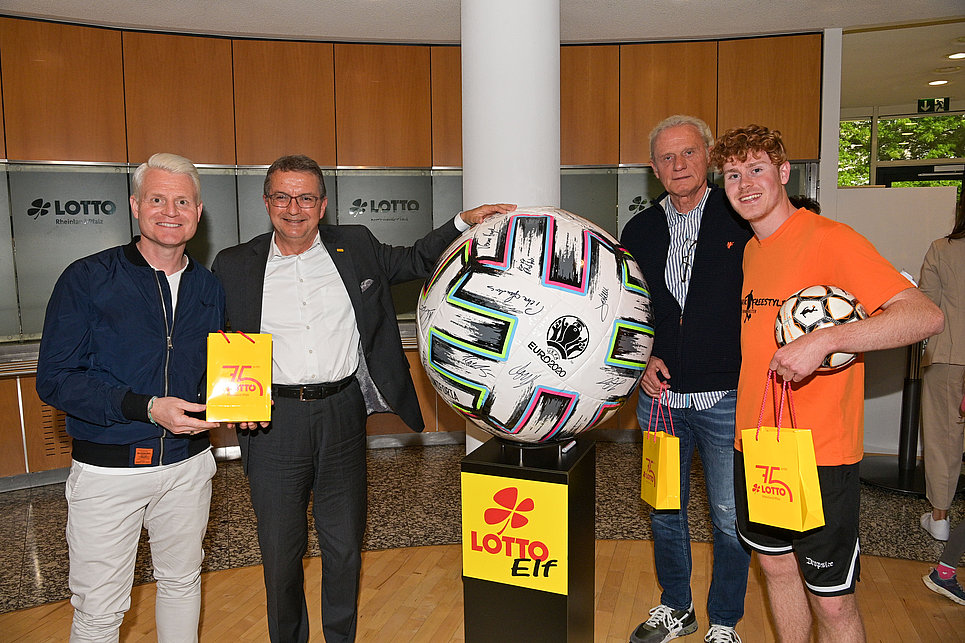 Großes Benefizspiel der Lotto-Elf im Stadion Oberwerth