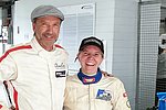 Simone Busch (r.)
