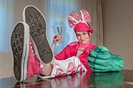 Kabarettistin Heike Sauer präsentiert Marlies Blume im Bürgerhaus Hausen