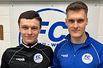 Philipp Frank und Tom Schmitt (Trainer FC Karbach)
