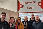 Waffelaktion in Mayen: Spenden für Mayener Tafel und Jugendgruppe der Caritas