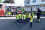 Vorschulkinder der Kita Einsteinchen erleben spannenden Besuch bei der Feuerwehr