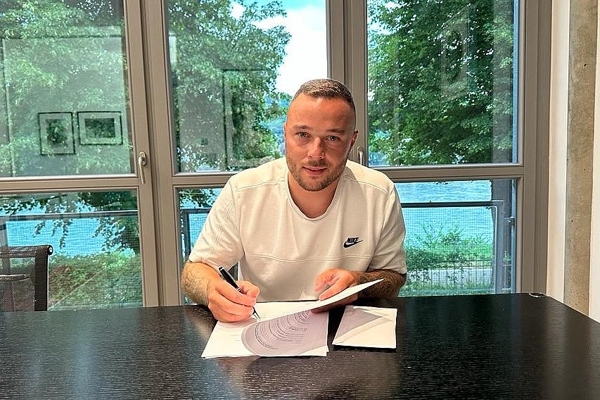 Yanni Regäsel verlängert bei Rot-Weiß Koblenz
