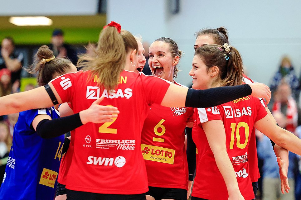 Volleyball-Bundesliga: Deichstadtvolley treffen auf Rote Raben