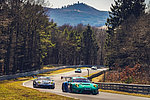 Endlich wieder Motorengeräusche: Rennsport-Teams testen am Nürburgring für den Saisonauftakt