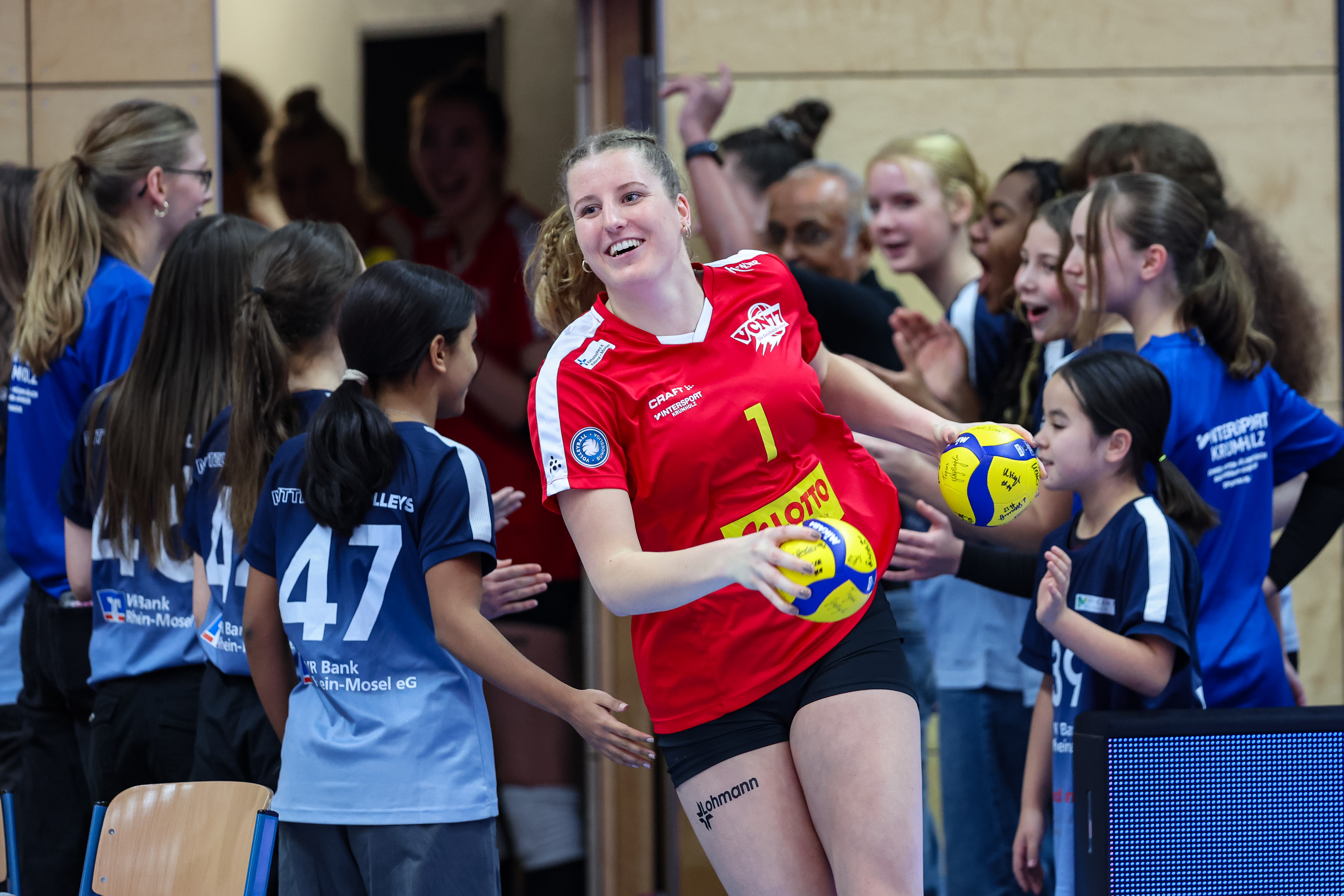 Deichstadtvolleys holen ersten Satz der Saison gegen Wiesbaden